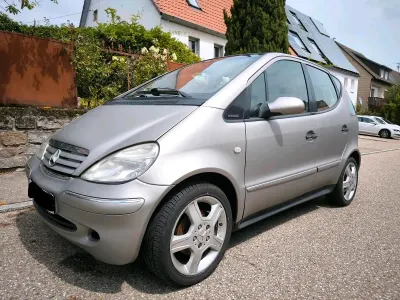Gebraucht Mercedes A160 Elegance 102 PS (75 kW) 1999 Silber Kleinwagen