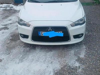 Gebraucht Mitsubishi Lancer 150 PS (110 kW) 2012 Weiß Limousine