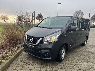 Gebraucht Nissan NV300 145 PS (106 kW) 2016 Schwarz Van