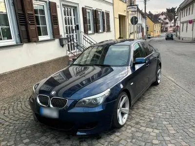 Gebraucht BMW 525 218 PS (160 kW) 2008 Blau Limousine