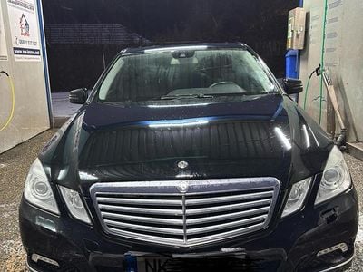 Schwarz Gebraucht 2009 Mercedes E350 Limousine | 10.200 € (Guter Preis)