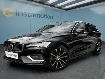 Gebraucht Volvo V60 349 PS (256 kW) 2023 Schwarz Kombi