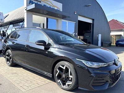 Gebraucht VW Golf VIII R-line 150 PS (110 kW) 2025 Schwarz Kombi