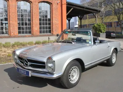 Gebraucht Mercedes 230 150 PS (110 kW) 1966 Silber Cabrio