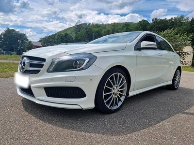 Gebraucht Mercedes A180 AMG 122 PS (89 kW) 2013 Weiß Limousine