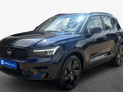 Gebraucht Volvo XC40 Plus 163 PS (119 kW) 2025 Schwarz SUV