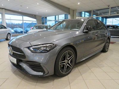 Grau Gebraucht 2025 Mercedes C300 AMG Limousine | 46.900 € (Guter Preis)