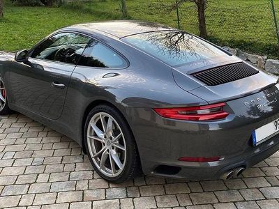 Porsche 911 Carrera S