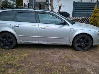 Gebraucht Audi A4 140 PS (102 kW) 2005 Grau Kombi