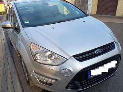 Gebraucht Ford S-MAX Champions Edition 116 PS (85 kW) 2012 Silber Van / Kleinbus