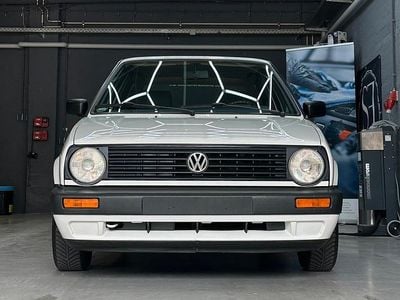 Usata VW Golf II 70 CV (51 kW) 1991 Bianco Utilitaria