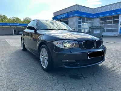 Używany BMW 120 Sport Line 177 KM (130 kW) 2009 Czarny Hatchback