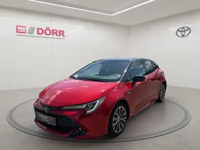 Gebraucht Toyota Corolla Club 179 PS (131 kW) 2019 Karminarot/schwarz Limousine