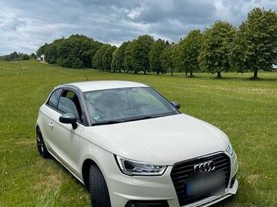 Gebraucht Audi A1 150 PS (110 kW) 2010 Weiß Kleinwagen
