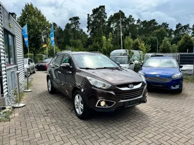 Gebraucht Hyundai ix35 Style 136 PS (100 kW) 2013 Braun SUV