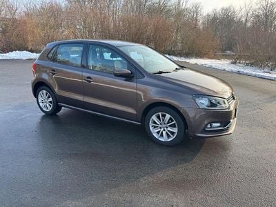 Gebraucht VW Polo Highline 90 PS (66 kW) 2015 Braun Kleinwagen
