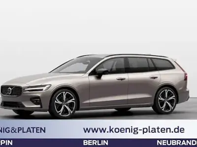 Usata Volvo V60 Plus 197 CV (144 kW) 2024 Argento Station wagon