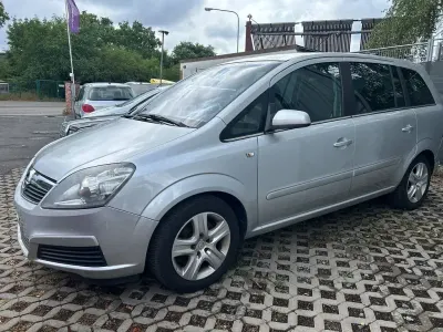 Gebraucht Opel Zafira 120 PS (88 kW) 2007 Silber Van / Kleinbus