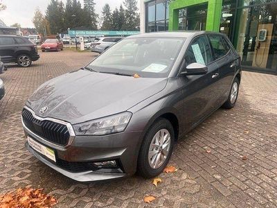 Neu Skoda Fabia Selection 95 PS (69 kW) 2025 Grau Limousine