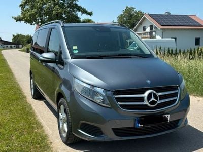 Mercedes V250