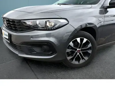 Gebraucht Fiat Tipo City Life 95 PS (69 kW) 2021 Grau Limousine
