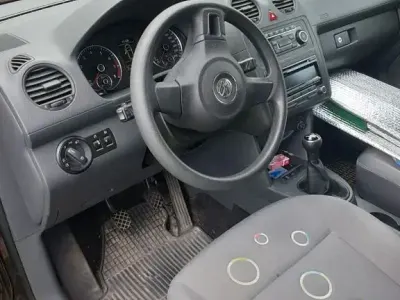 Gebraucht VW Caddy 98 PS (72 kW) 2012 Rot Van / Kleinbus