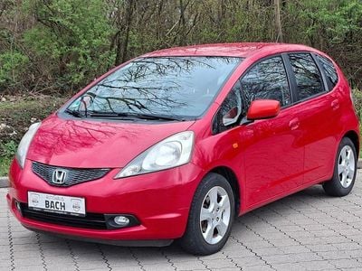 Gebraucht Honda Jazz Trend 90 PS (66 kW) 2010 Rot Kleinwagen