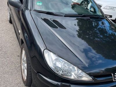 gebraucht Peugeot 206 CC Cabrio