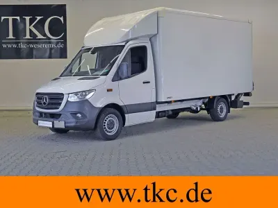 Używany Mercedes Sprinter 170 KM (125 kW) 2022 Biały Van