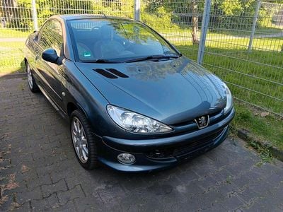Occasion Peugeot 206 CC 109 PK (80 kW) 2006 Andere farben Cabriolet