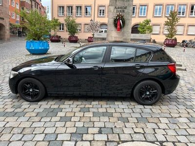 gebraucht BMW 118 d - Gebraucht mit doppelter Alu-Bereifung