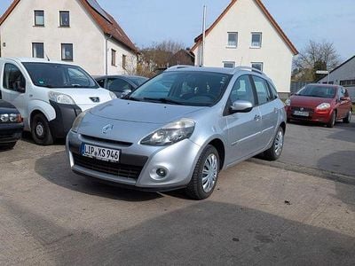 Gebraucht Renault Clio II Dynamique 101 PS (74 kW) 2009 Silber Limousine