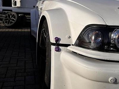 Weiß Gebraucht 1998 BMW 325 Coupé | 21.900 €