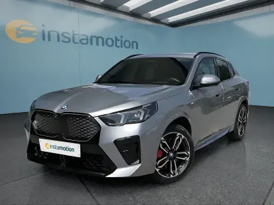 Gebraucht BMW iX2 M Sport 150 kW (204 PS) 2025 Grau SUV