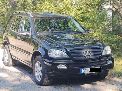 Gebraucht Mercedes ML350 235 PS (172 kW) 2004 Schwarz SUV