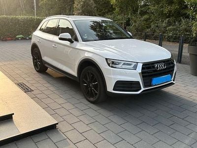 Second-hand Audi Q5 Ambiente 190 CP (139 kW) 2019 Alb SUV