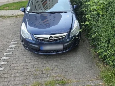 Gebraucht Opel Corsa Edition 69 PS (50 kW) 2012 Blau Kleinwagen