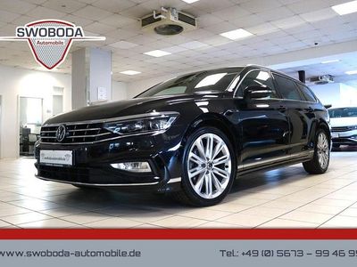 Usata VW Passat R-line 200 CV (147 kW) 2022 Nero Station wagon
