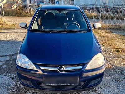 Blau Gebraucht 2004 Opel Corsa Kleinwagen | 1.500 € (Fairer Preis)