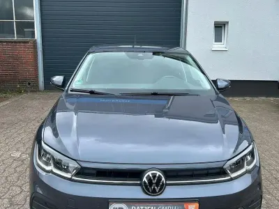 Używany VW Polo Life 95 KM (69 kW) 2022 Szary Hatchback