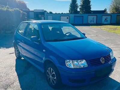 Gebraucht VW Polo 50 PS (36 kW) 2002 Blau Kleinwagen