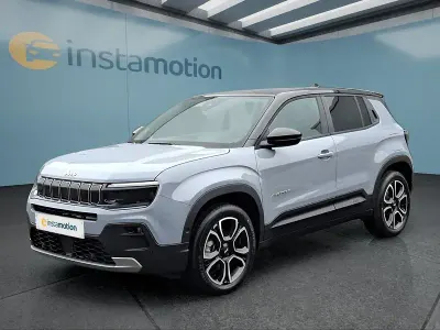 Neu Jeep Avenger 110 PS (80 kW) 2025 Grau SUV