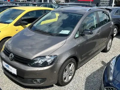 Gebraucht VW Golf Plus Cross Match 122 PS (89 kW) 2012 Braun Van / Kleinbus