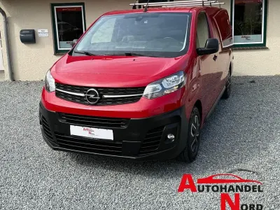 Gebraucht Opel Vivaro-e Combi Elegance 177 PS (130 kW) 2021 Rot Van / Kleinbus