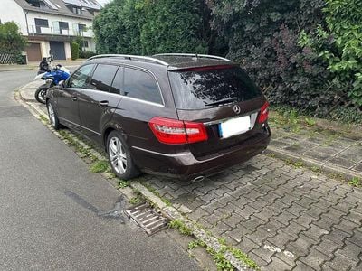 Mercedes E300