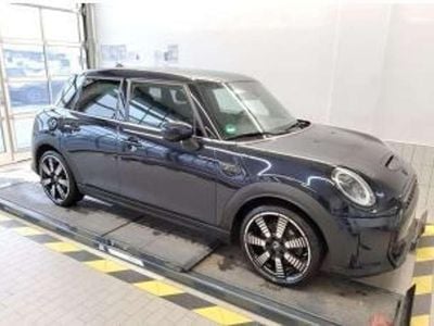 Gebraucht Mini Cooper S 178 PS (130 kW) 2022 Enigmatic black Kleinwagen