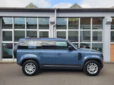Gebraucht Land Rover Defender 241 PS (177 kW) 2021 Blau SUV