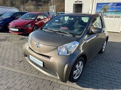 Toyota iQ