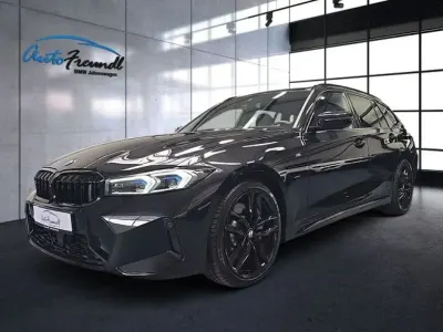 Gebraucht BMW 320 M Sport 184 PS (135 kW) 2025 Black sapphire metallic (metallic) Kombi