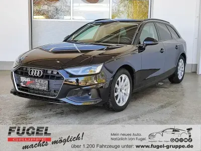 Gebraucht Audi A4 Comfort 190 PS (139 kW) 2022 Mythosschwarz metallic Kombi